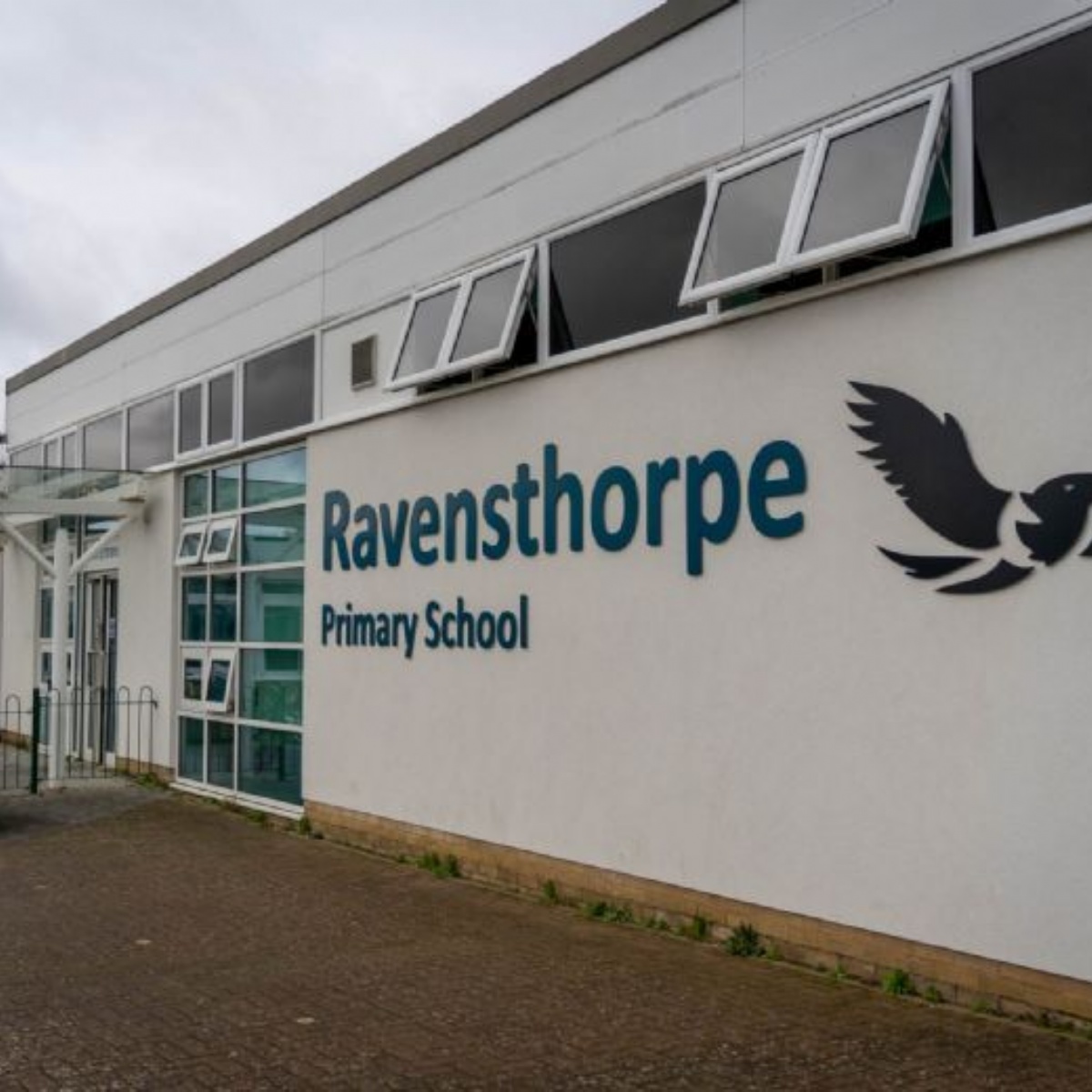 Ravensthorpe Primary School Happy New Year!